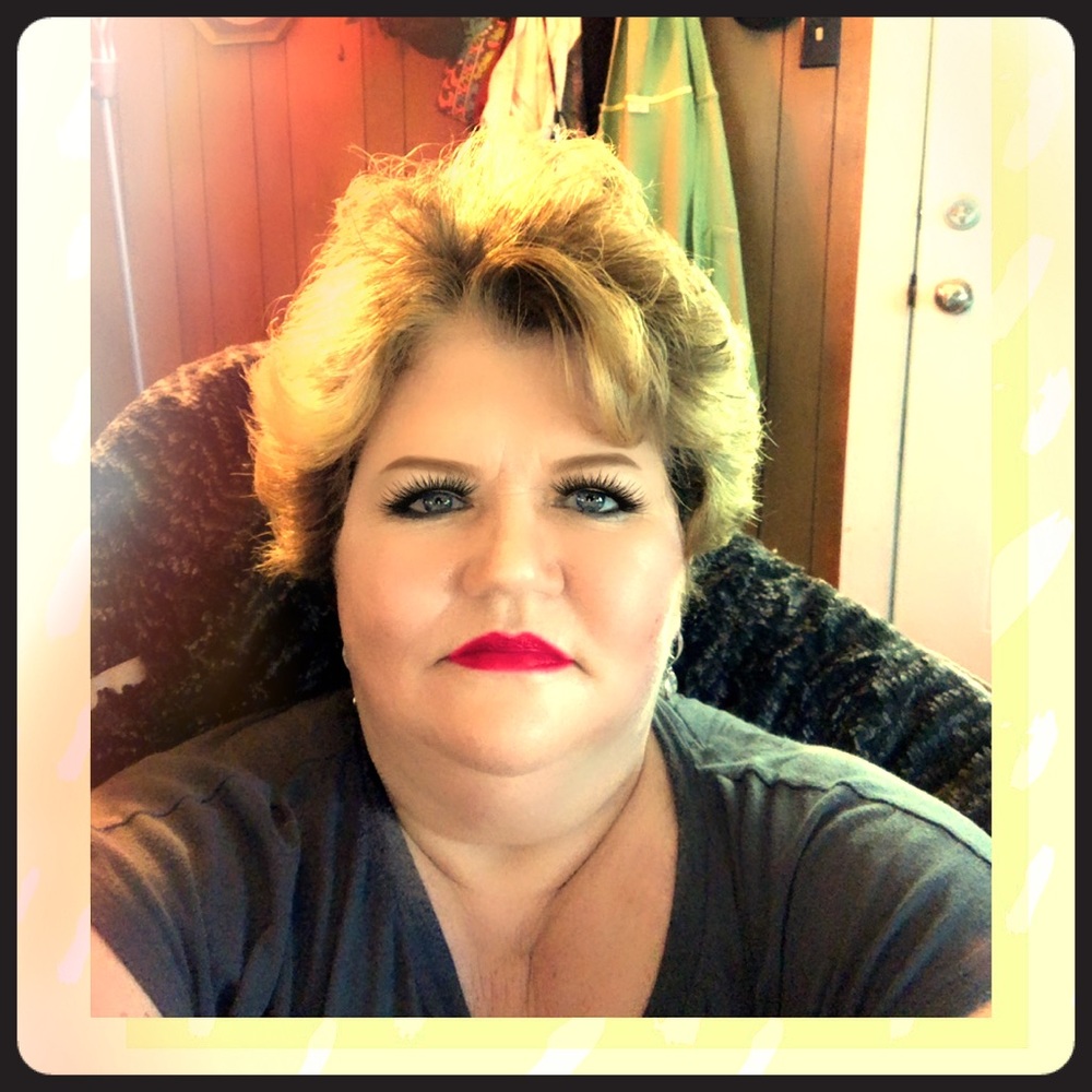 Meet your Posher, D e